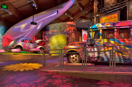 Woodstock Museum at Bethel Woods, Kesey Magic Bus, sound-absorbing museu graphic panels